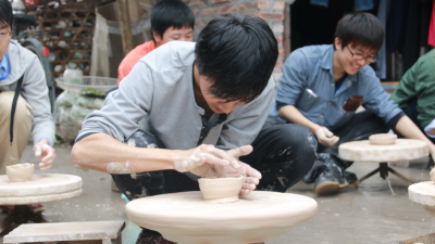 Hanoi-city-tour-traditional-villager