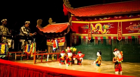 Hanoi-city-tour-water puppet-show
