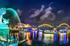 Tour-Đà-Nẵng-Hội-An-Bà-Nà-Huế-Động-Phong-Nha