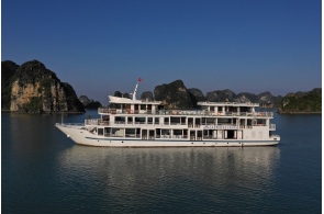 Halong sapphire cruise over view